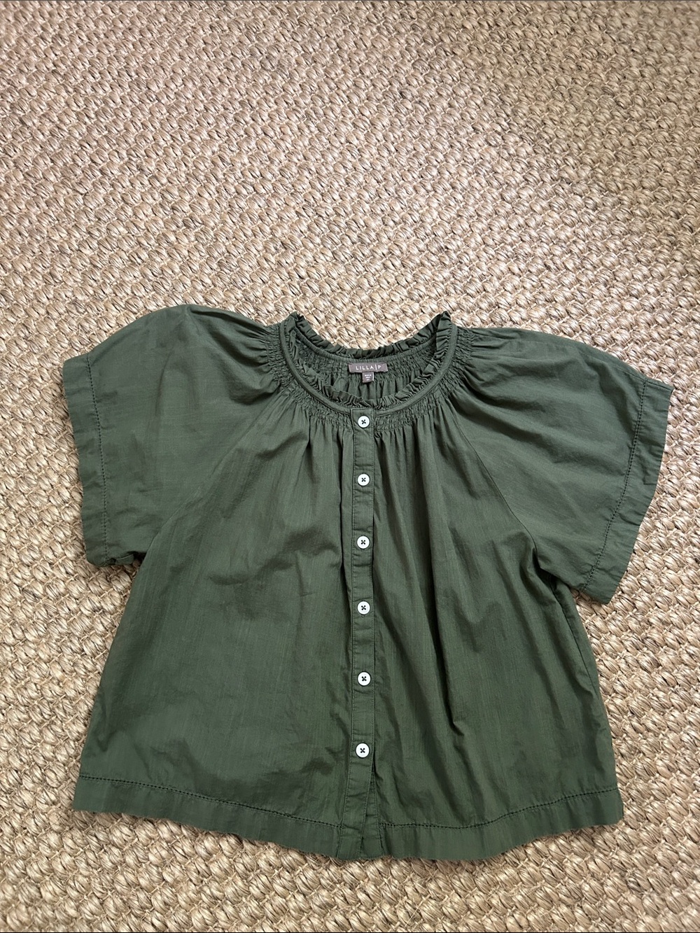 lilah b. Olive Green Short-Sleeve Button Front Blouse
